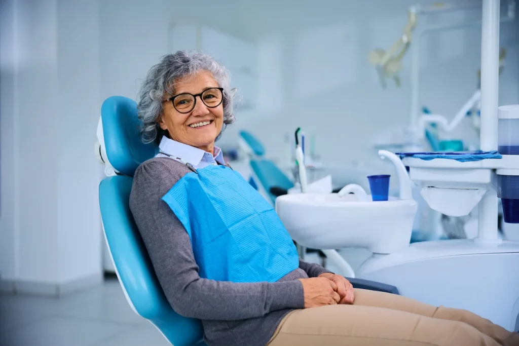 Helping Seniors Maintain Strong Oral Health
